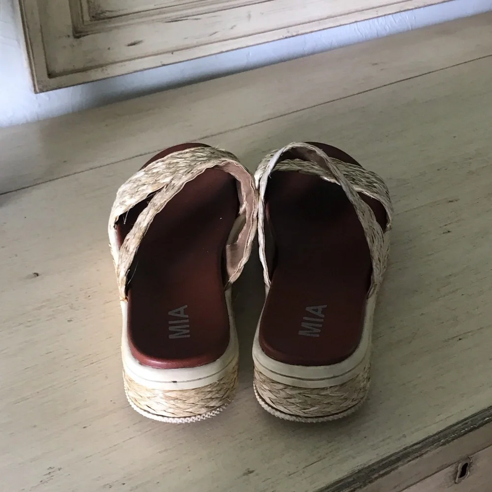 MIA Natural Raffia Espadrille Platform Slide Sandals with Brown Insole
